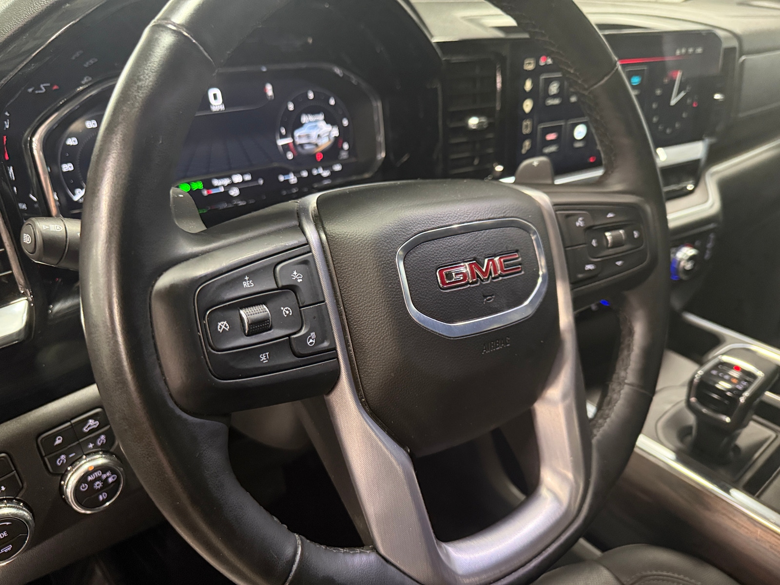 Thumbnail: 2025 GMC Sierra 1500 - 4