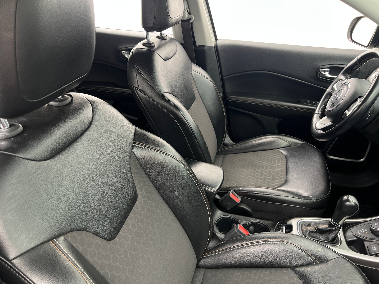 Thumbnail: 2020 Jeep Compass - 2