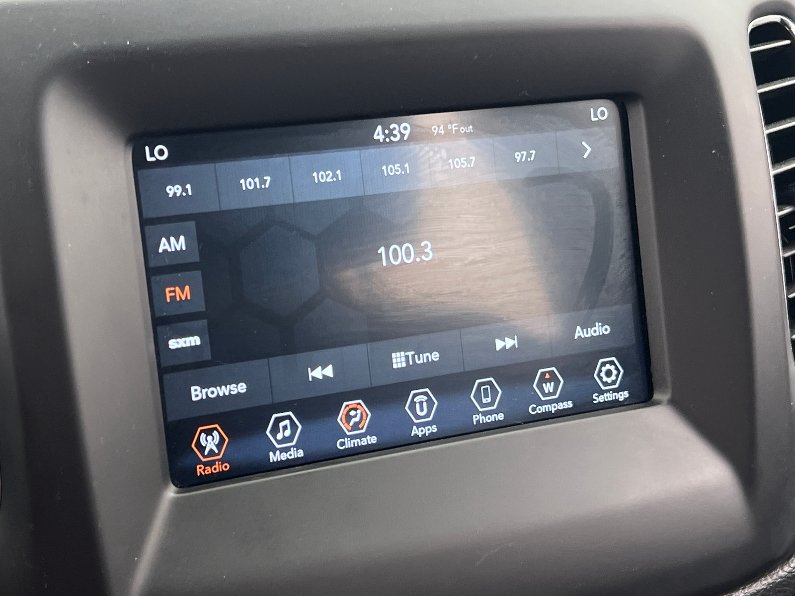 Thumbnail: 2020 Jeep Compass - 4