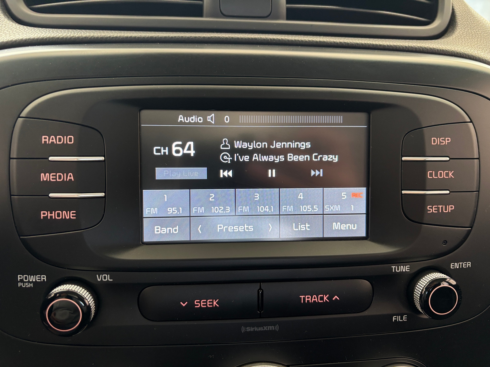 Thumbnail: 2019 Kia Soul - 4