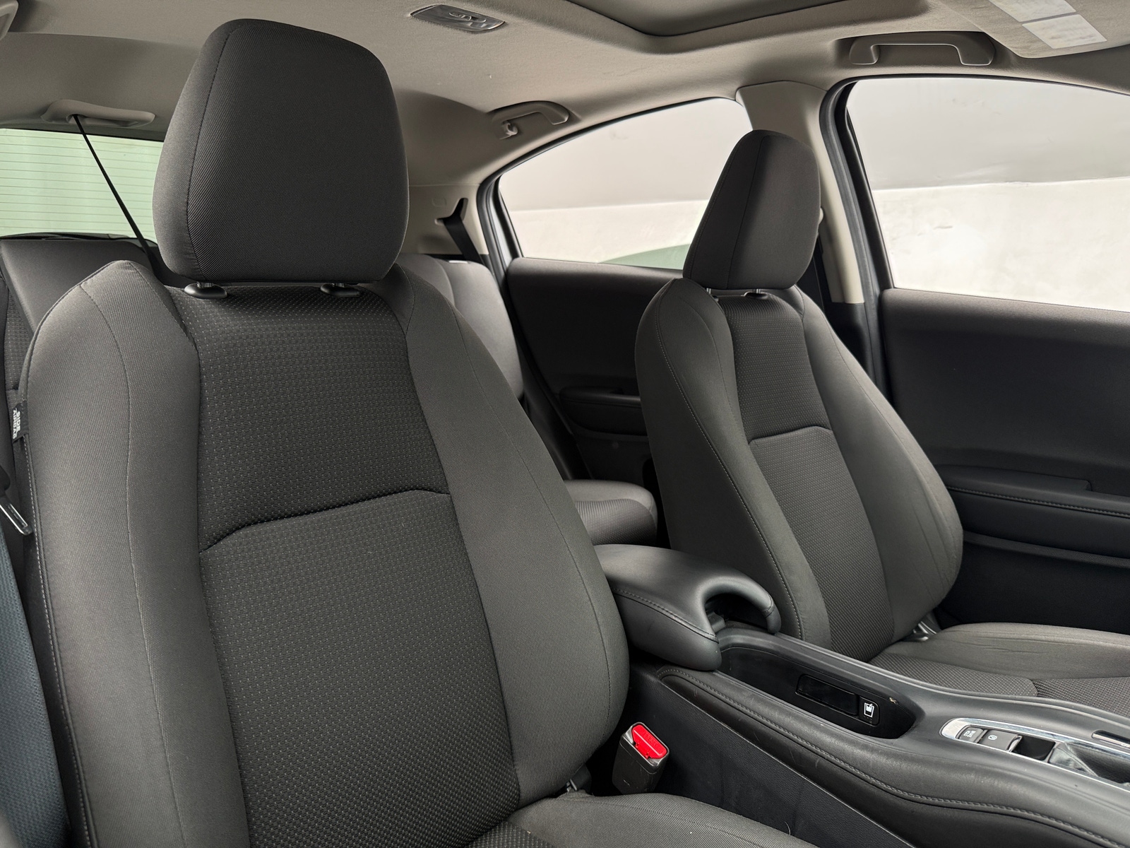 Thumbnail: 2019 Honda HR-V - 2