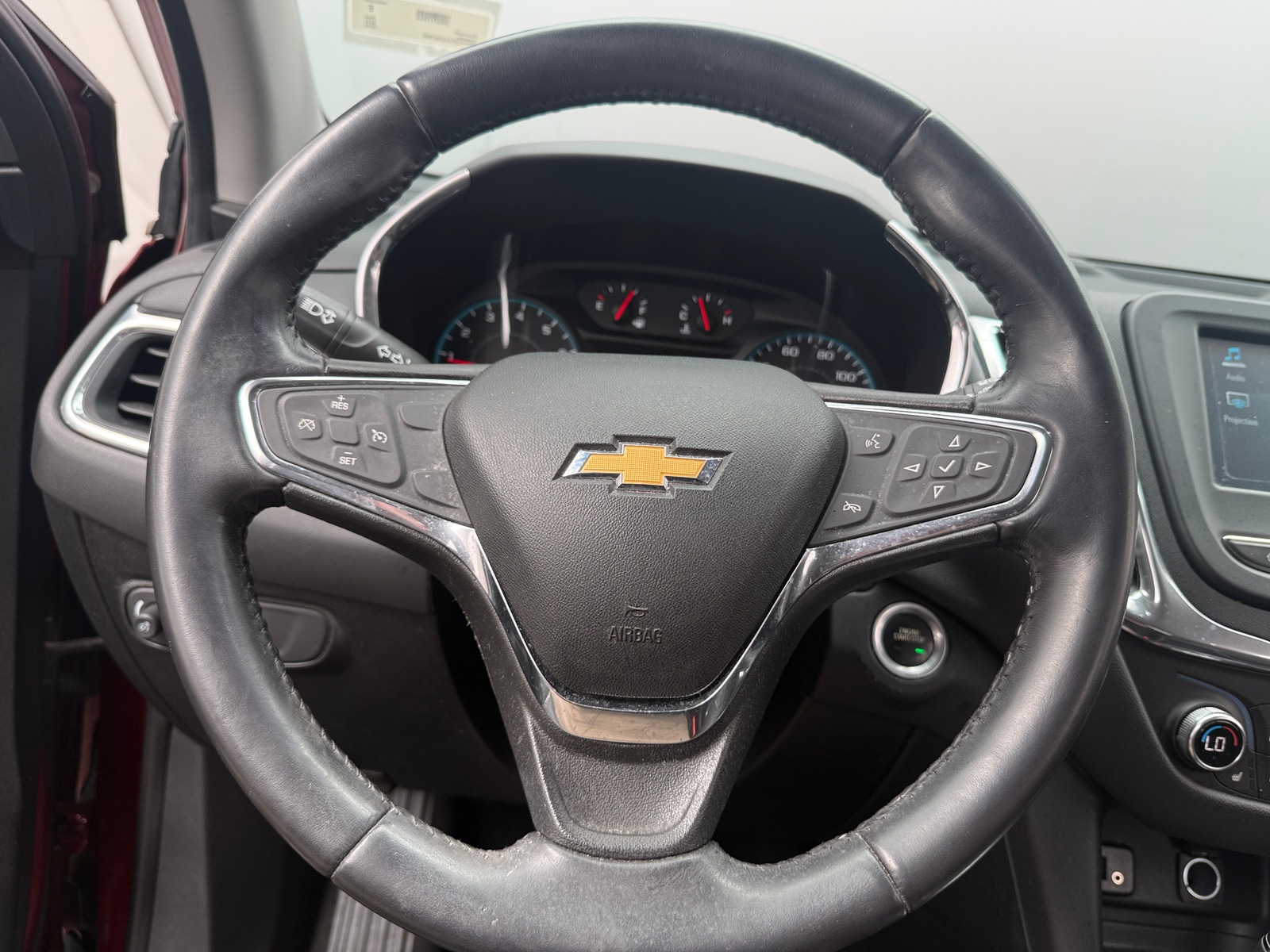 Thumbnail: 2018 Chevrolet Equinox - 5