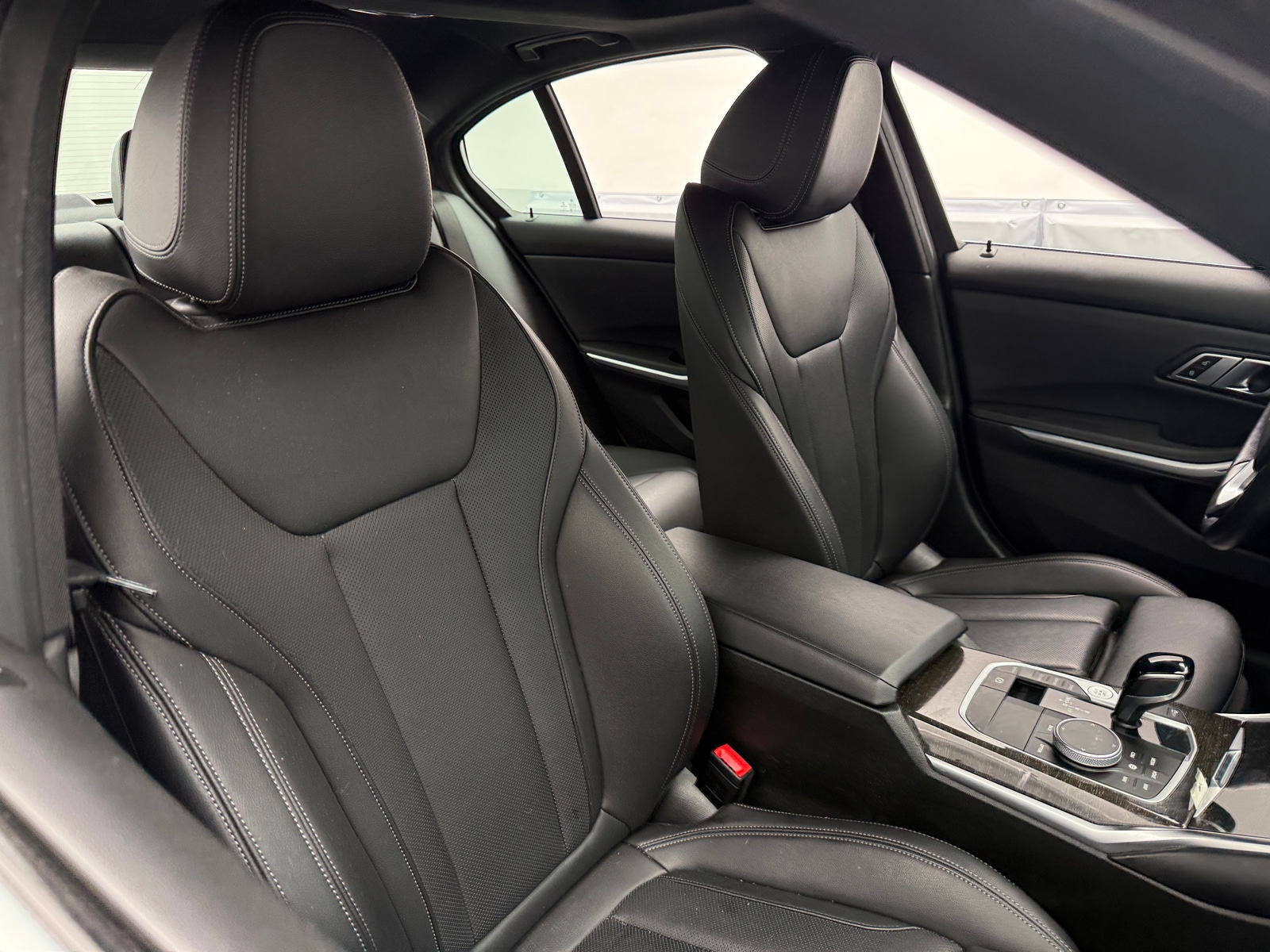 Thumbnail: 2022 BMW 3 Series - 2