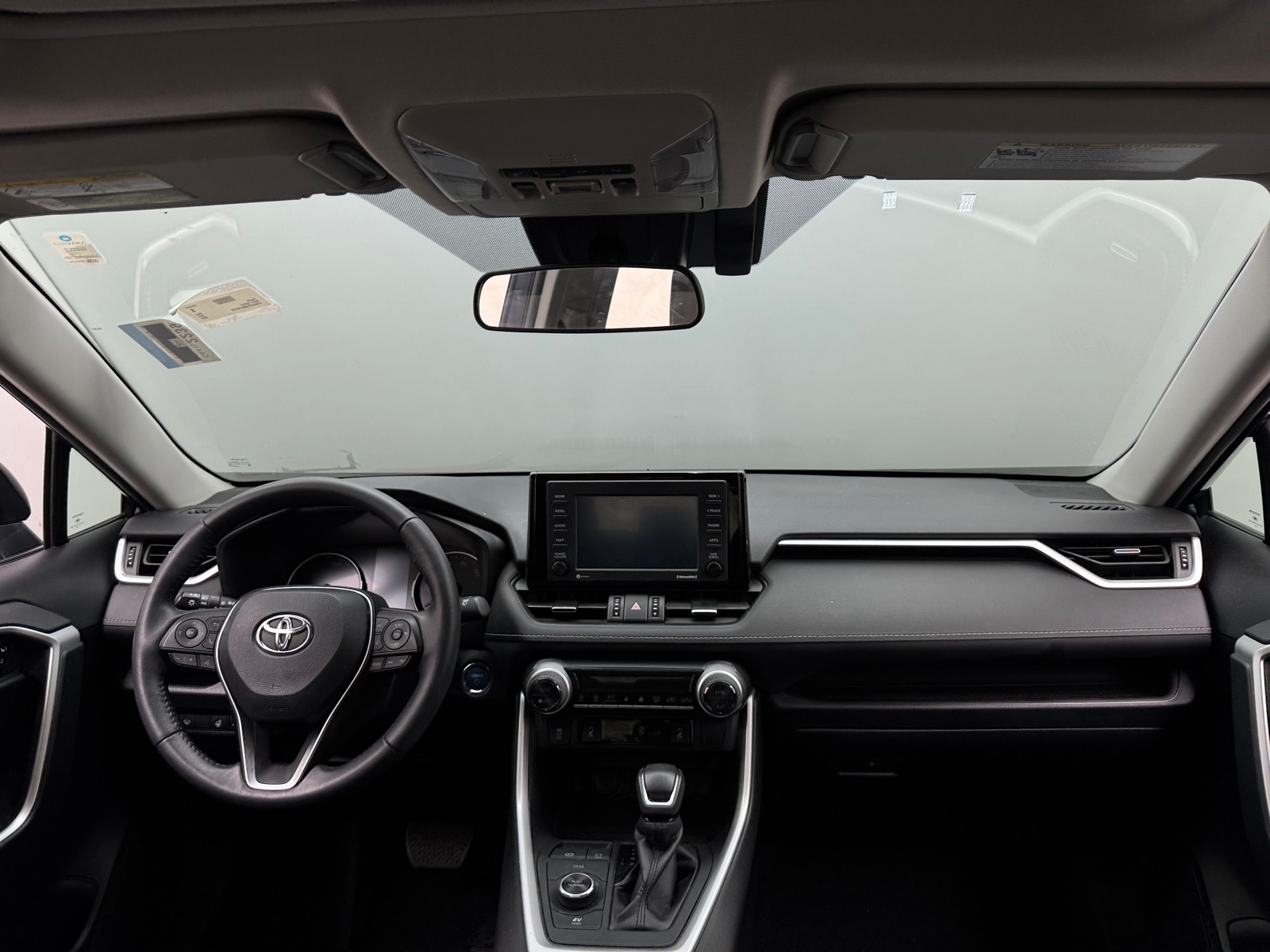 Thumbnail: 2022 Toyota RAV4 - 2