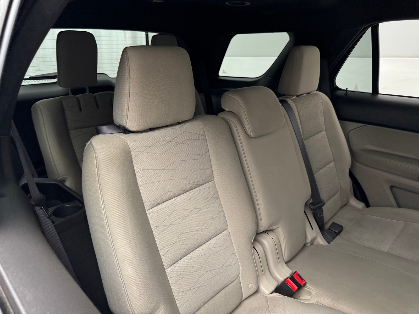 Thumbnail: 2015 Ford Explorer - 6