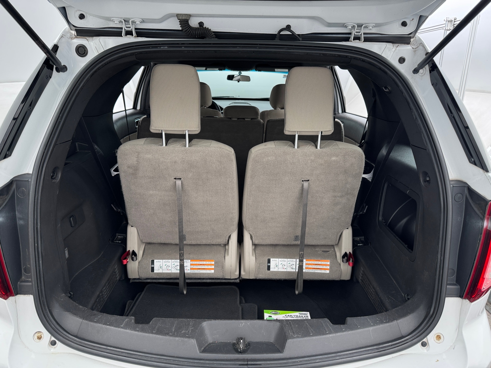 Thumbnail: 2015 Ford Explorer - 7