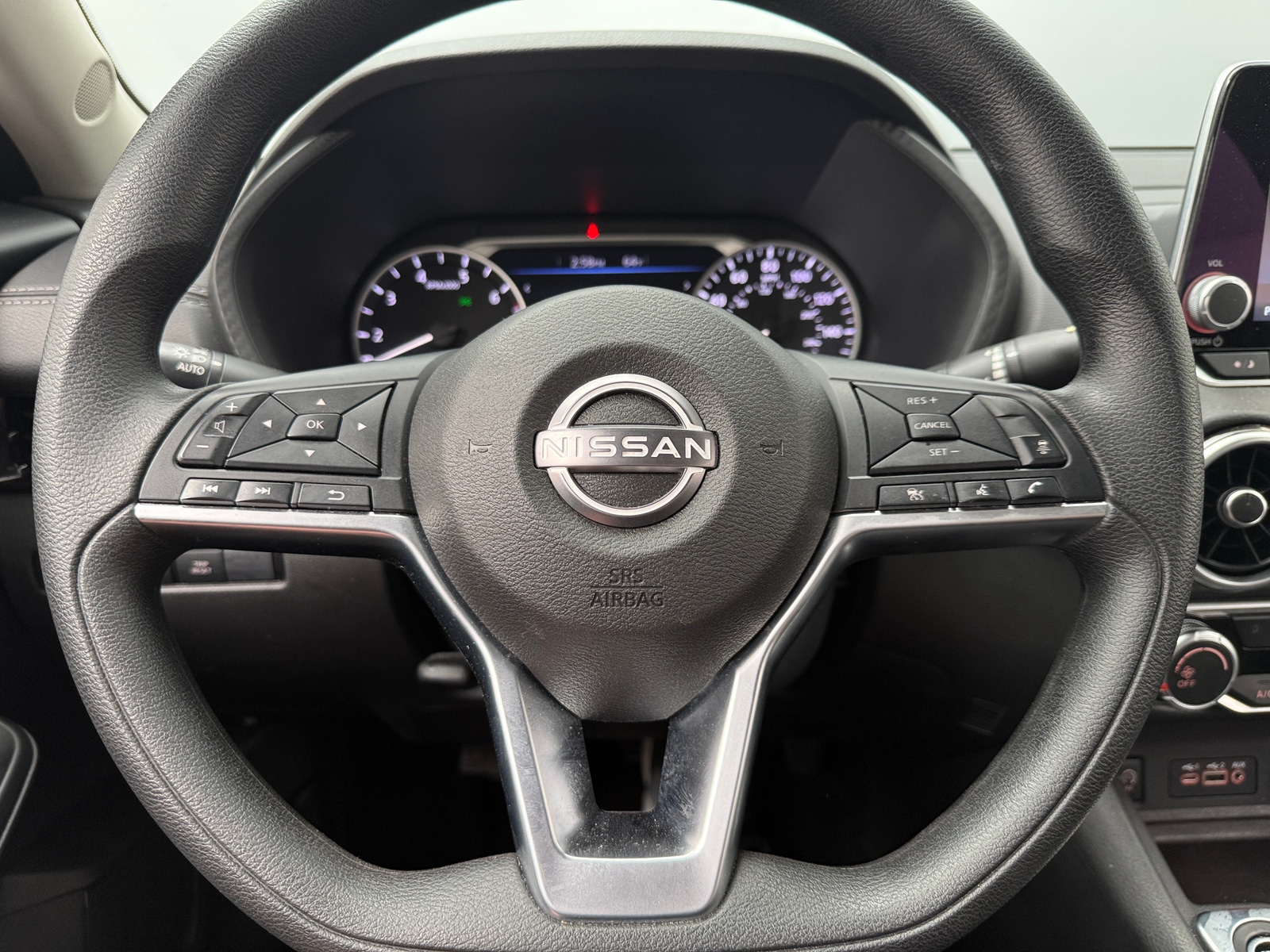 Thumbnail: 2025 Nissan Sentra - 5
