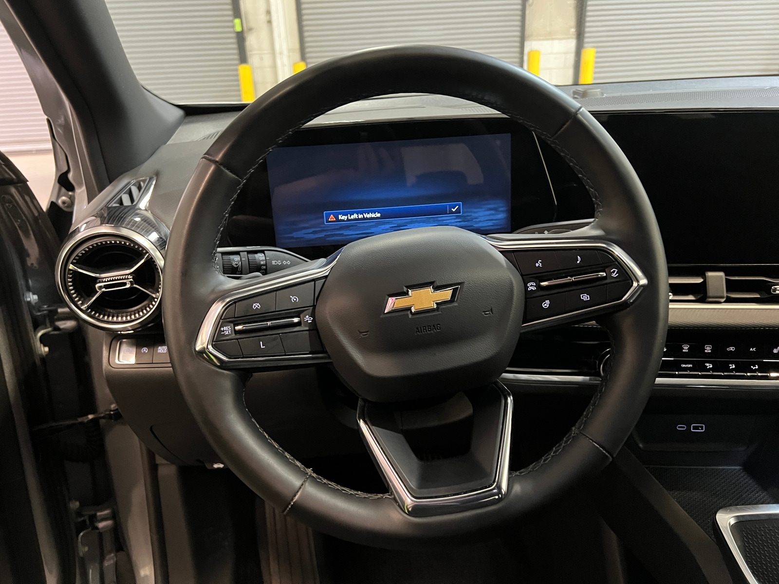 Thumbnail: 2025 Chevrolet Equinox - 5