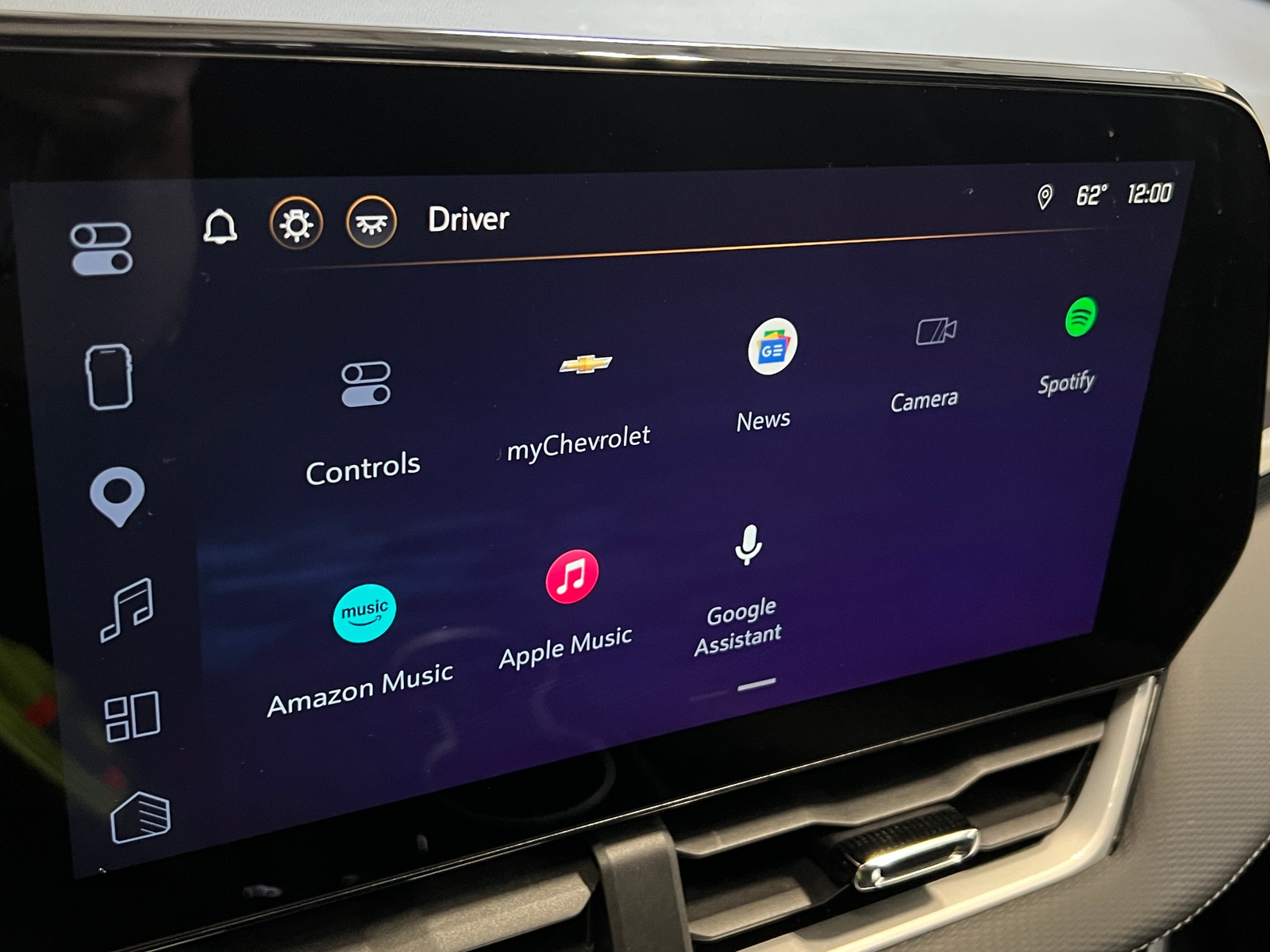 Thumbnail: 2025 Chevrolet Equinox - 4