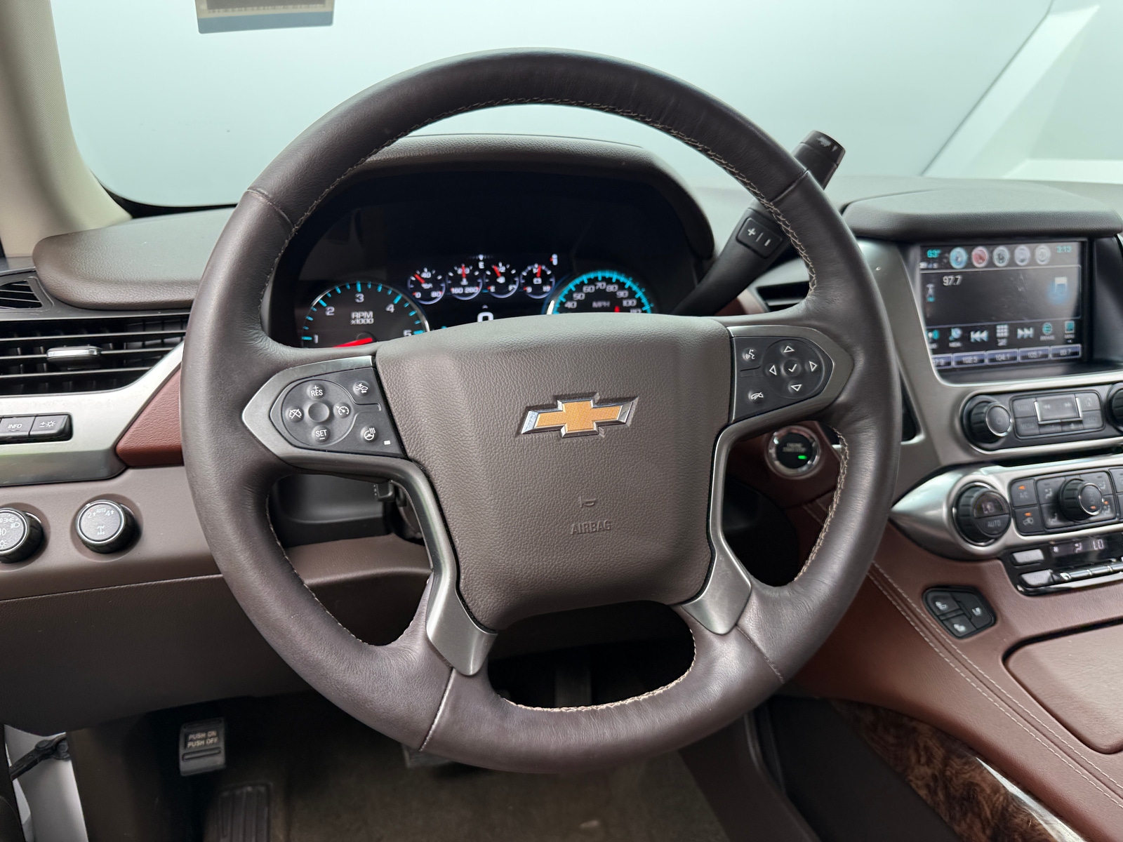 Thumbnail: 2018 Chevrolet Suburban - 4