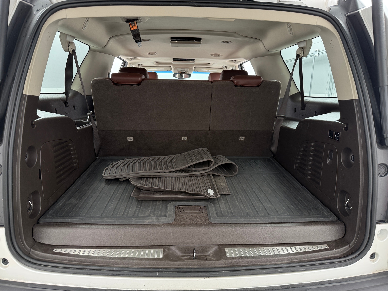 Thumbnail: 2018 Chevrolet Suburban - 6