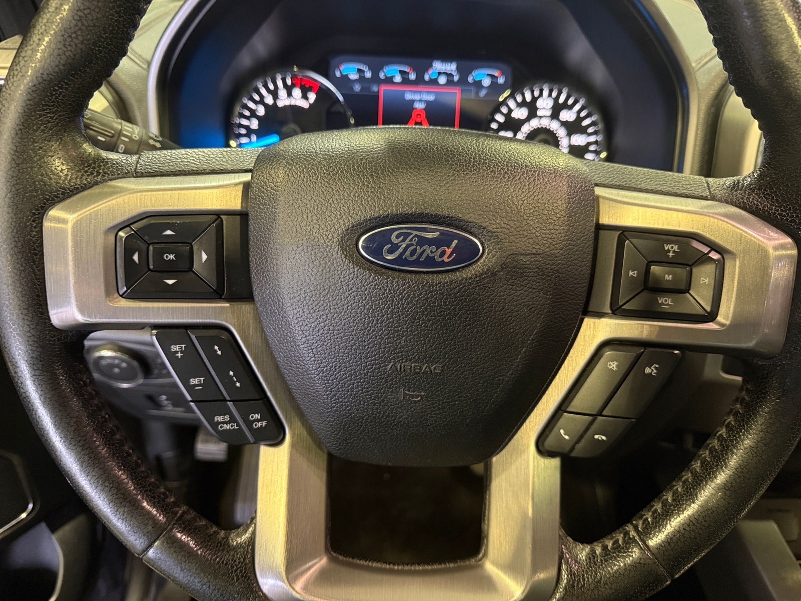 Thumbnail: 2015 Ford Econoline - 4