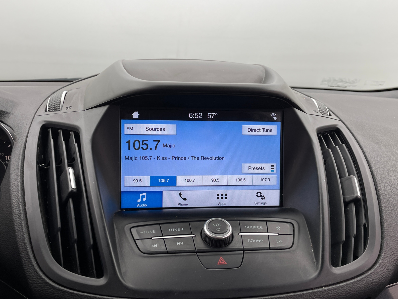 Thumbnail: 2019 Ford Escape - 4