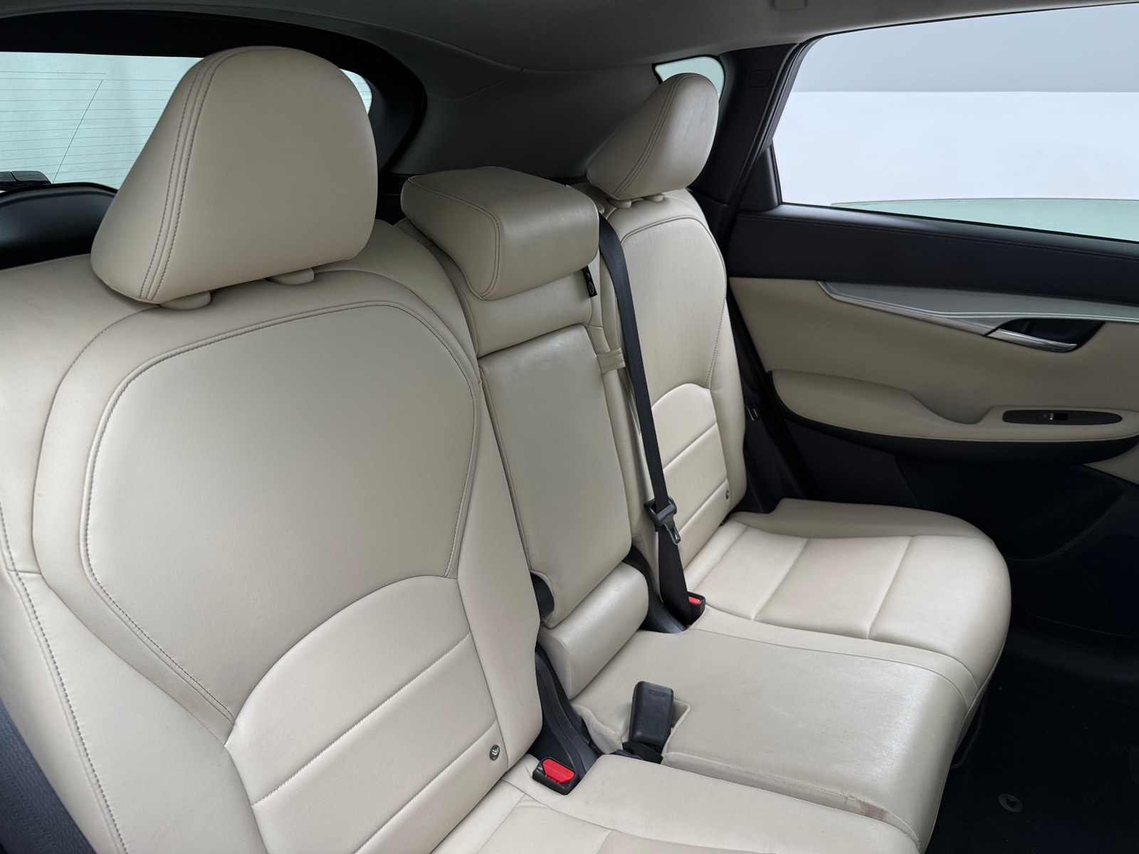 Thumbnail: 2019 INFINITI QX50 - 5