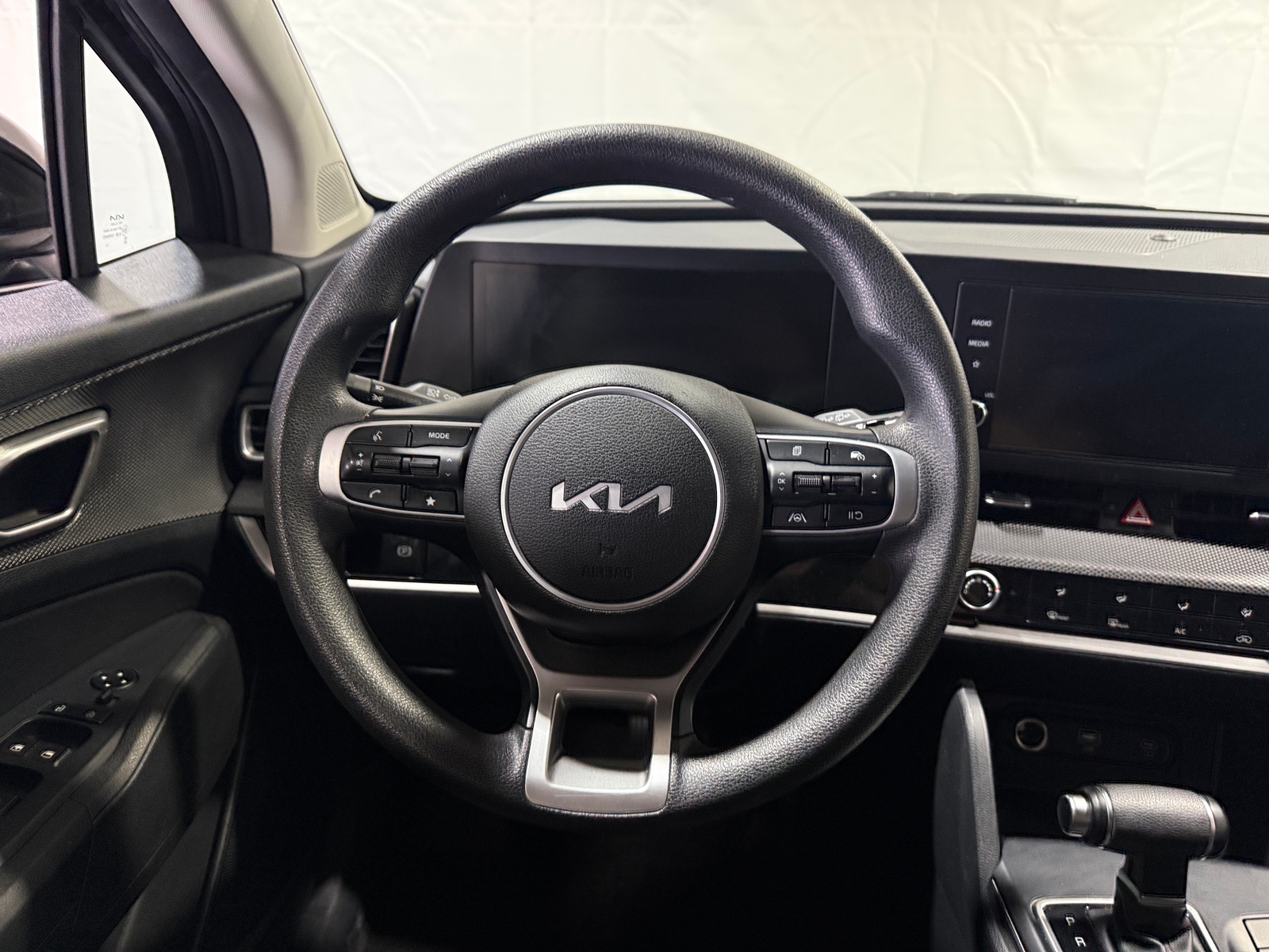 Thumbnail: 2025 Kia Sportage - 5