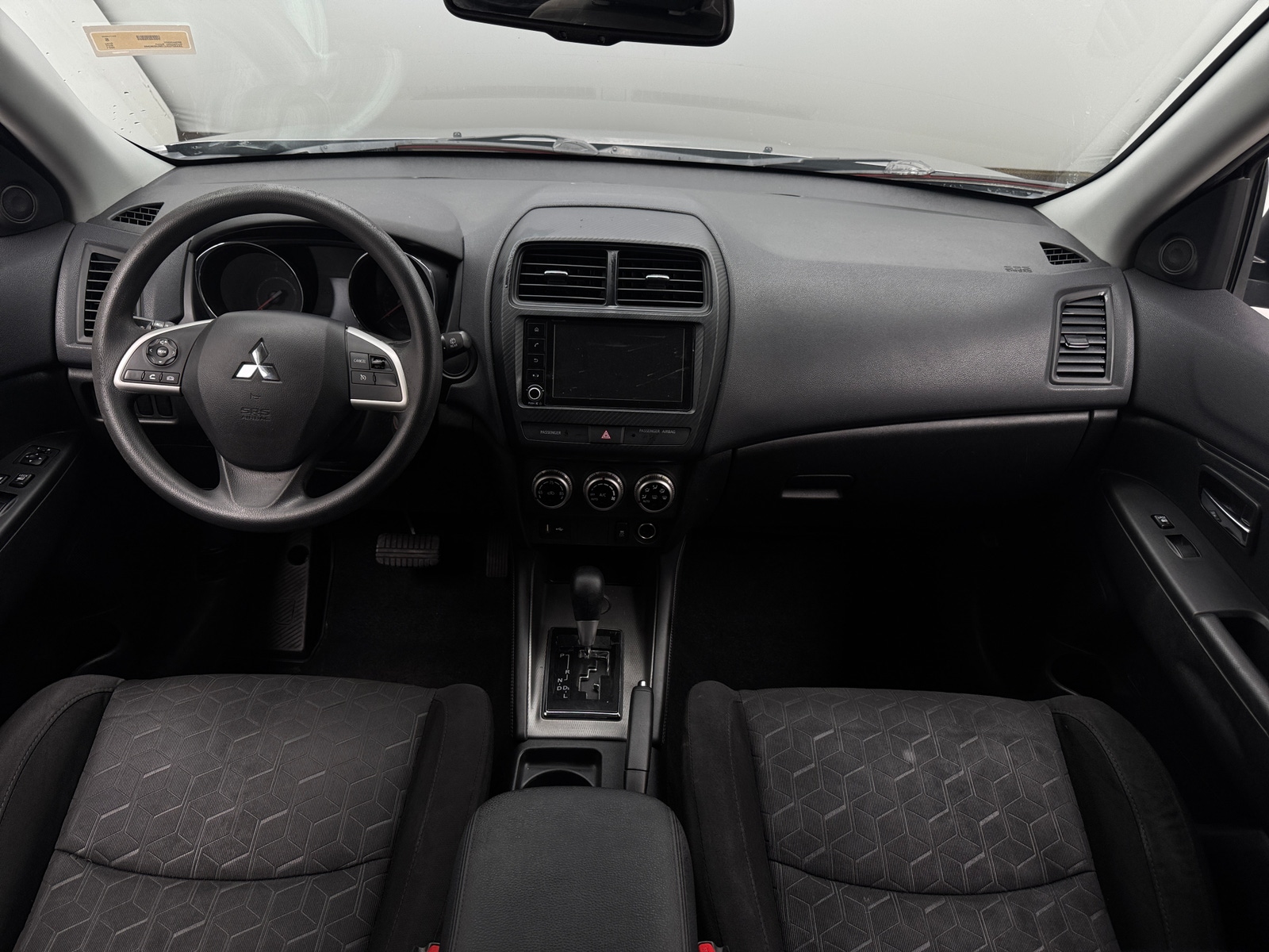 Thumbnail: 2021 Mitsubishi Outlander Sport - 3