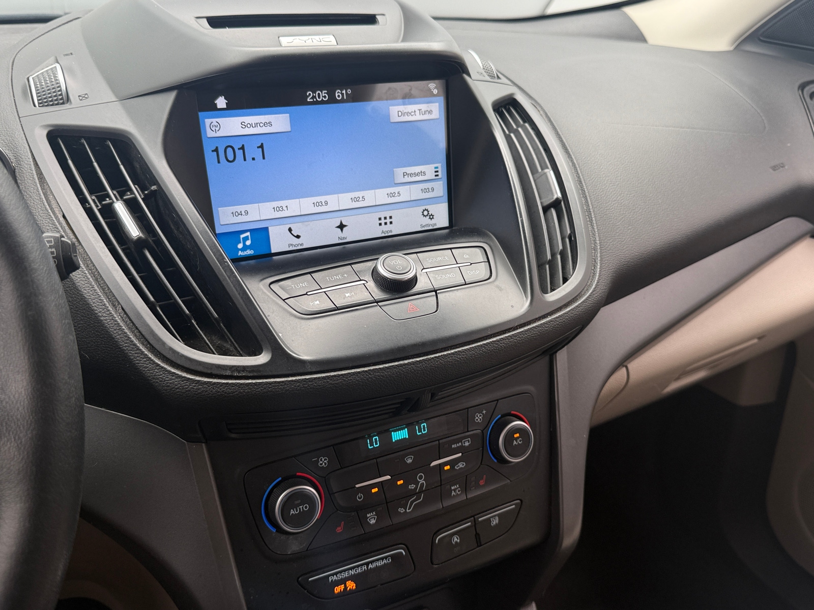 Thumbnail: 2018 Ford Escape - 3