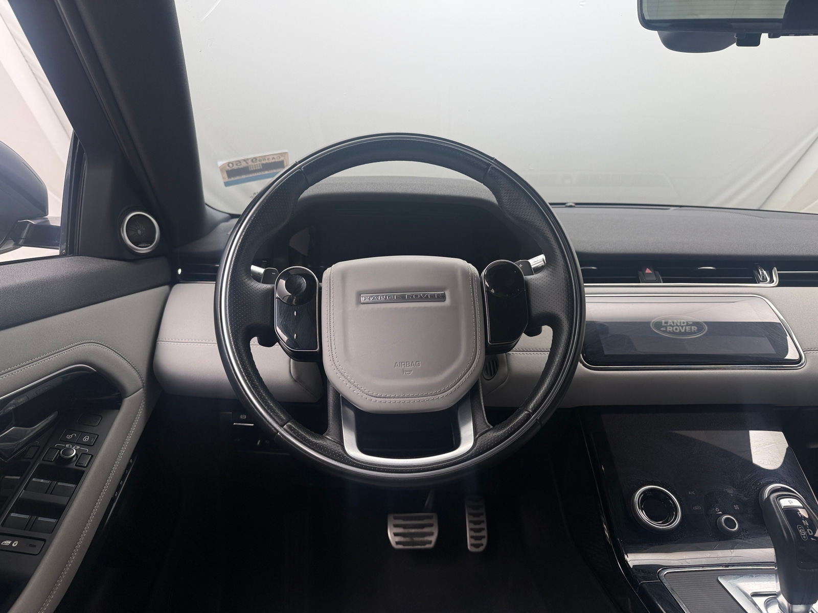Thumbnail: 2020 Land Rover Range Rover Evoque - 4