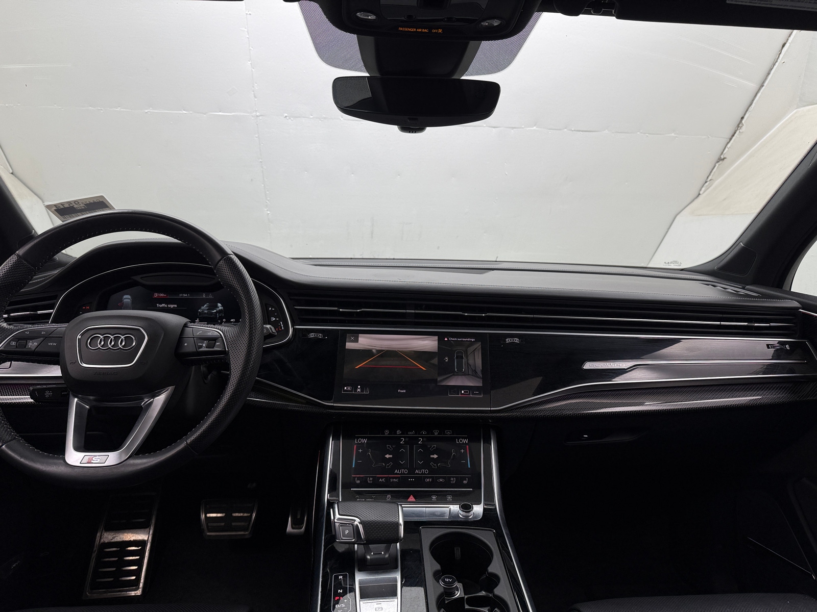 Thumbnail: 2020 Audi SQ7 - 2