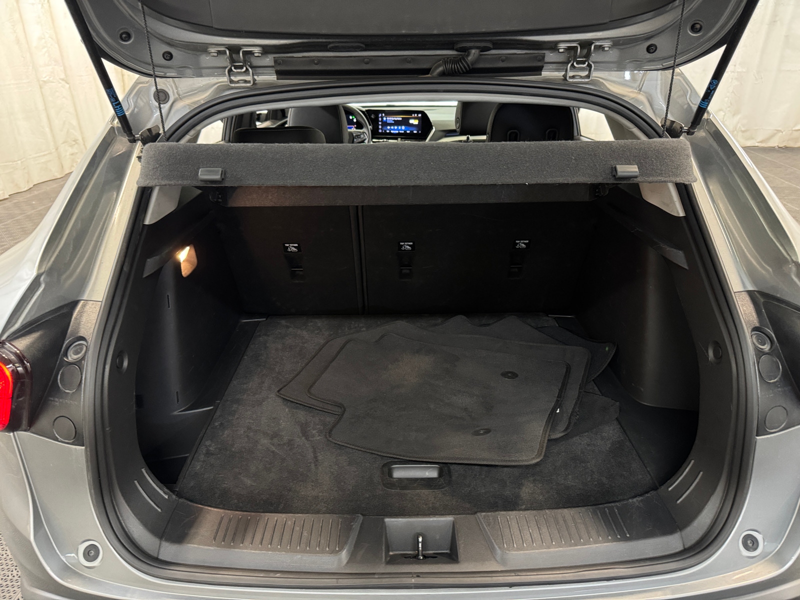 Thumbnail: 2025 Chevrolet Trax - 7