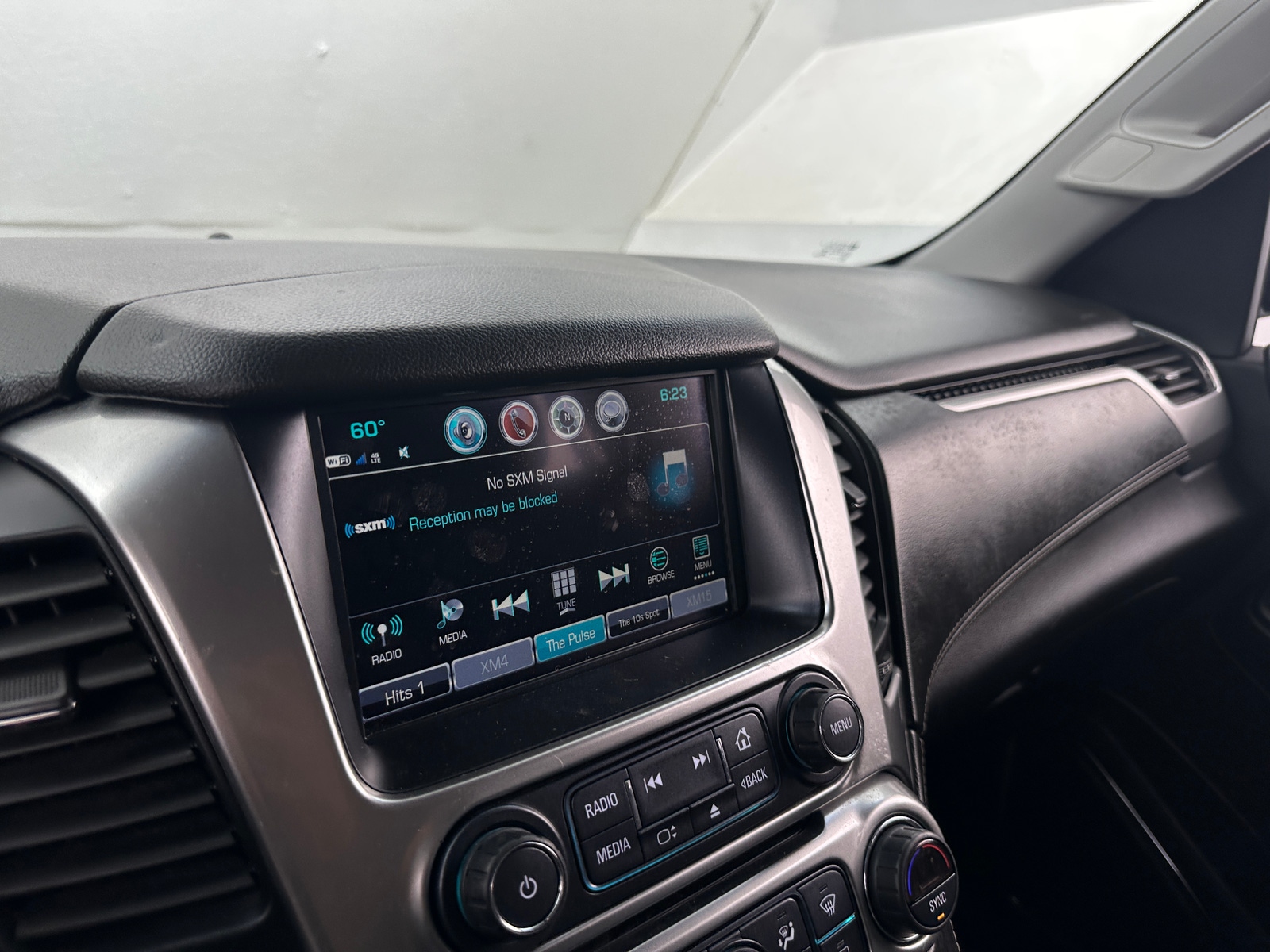 Thumbnail: 2018 Chevrolet Suburban - 4