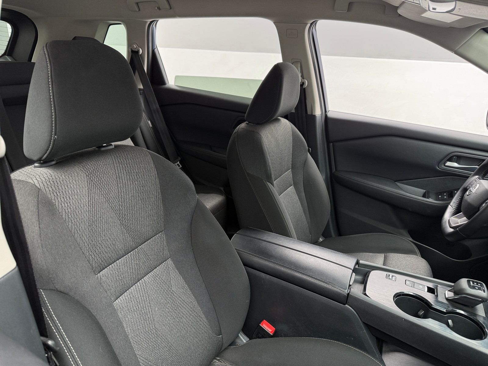 Thumbnail: 2025 Nissan Rogue - 2