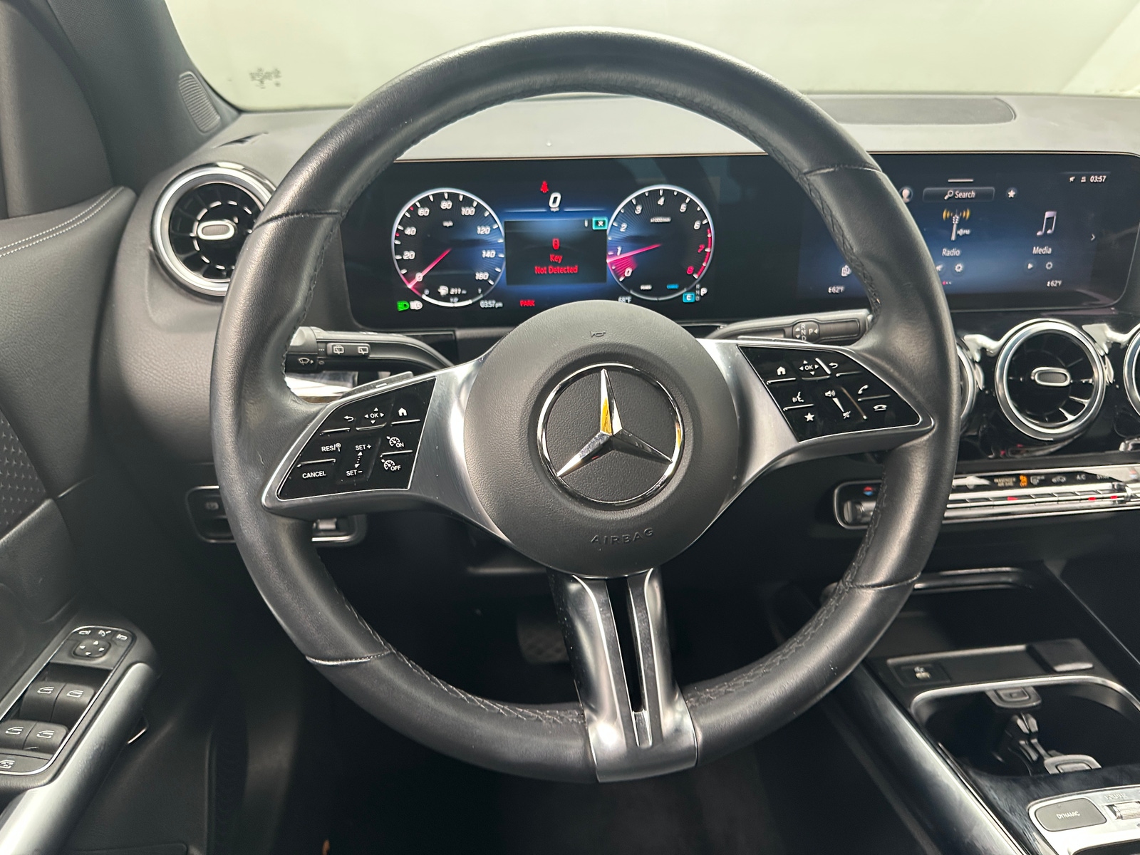 Thumbnail: 2025 Mercedes-Benz GLA - 4