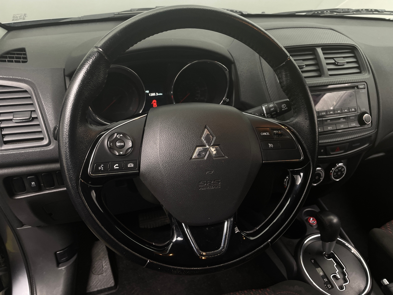 Thumbnail: 2017 Mitsubishi Outlander Sport - 5