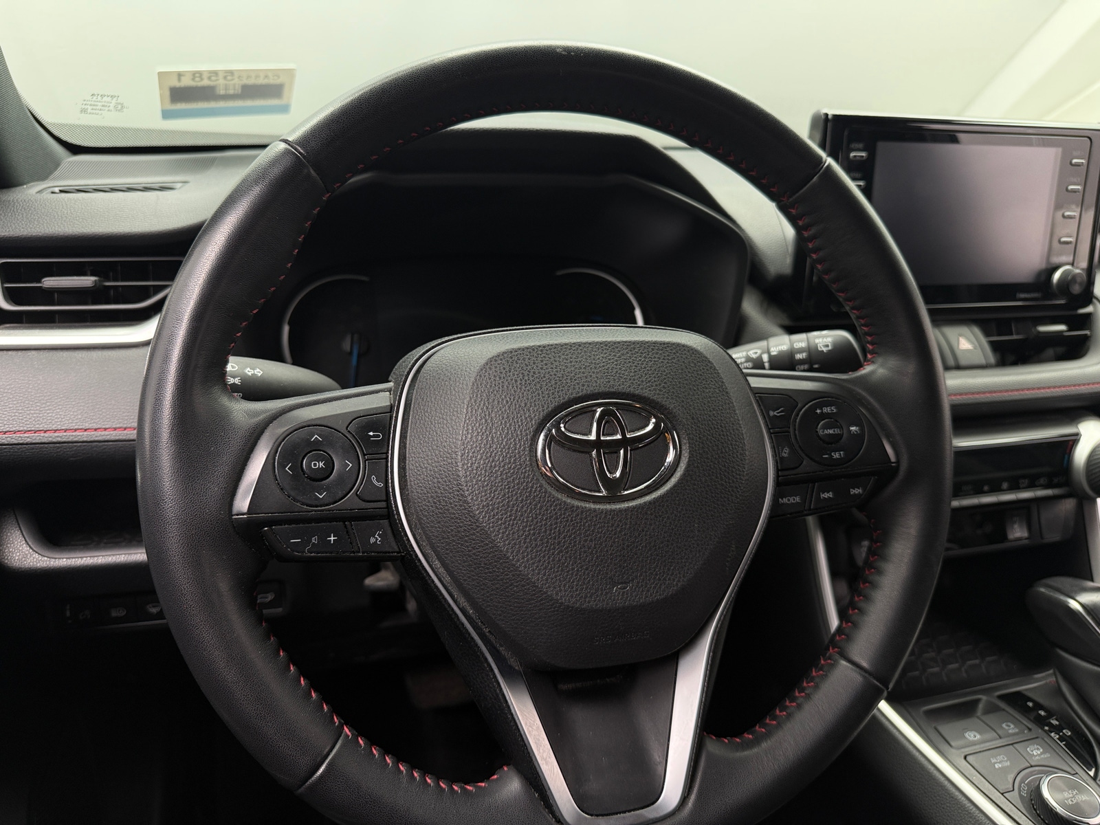 Thumbnail: 2021 Toyota RAV4 - 5