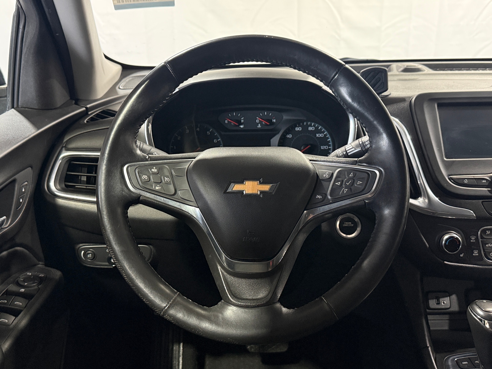 Thumbnail: 2018 Chevrolet Equinox - 5