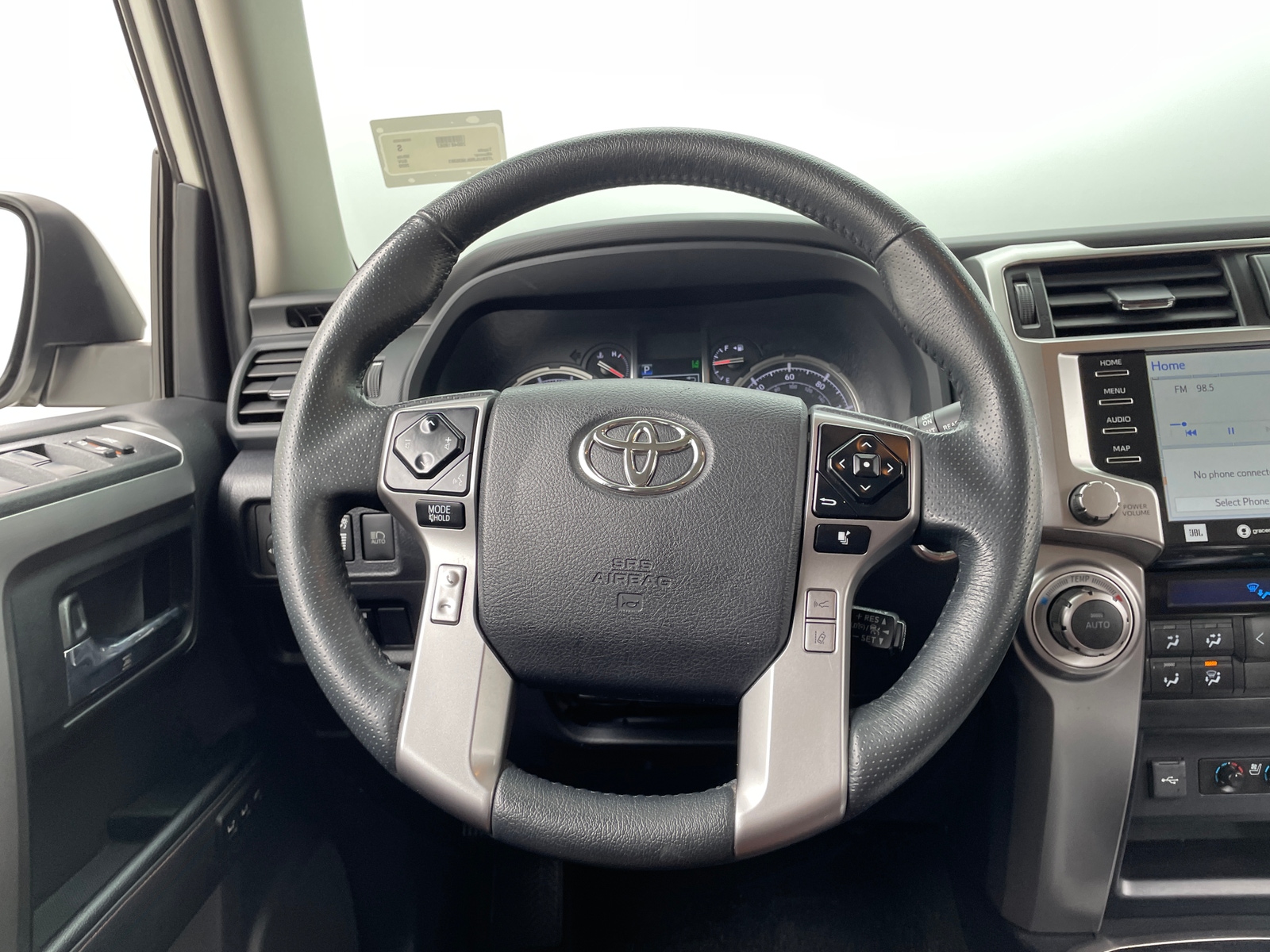 Thumbnail: 2020 Toyota 4Runner - 4