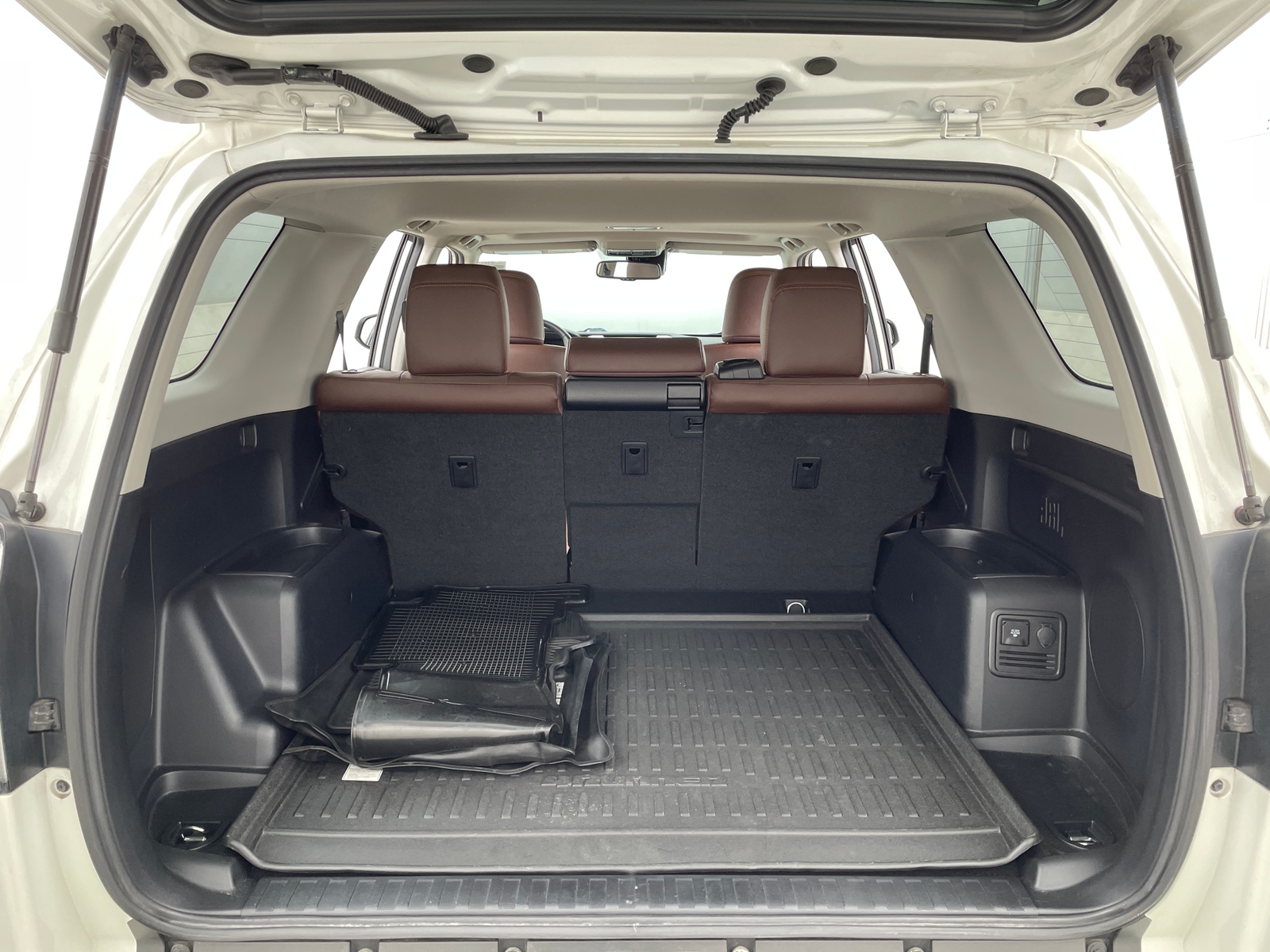 Thumbnail: 2020 Toyota 4Runner - 6