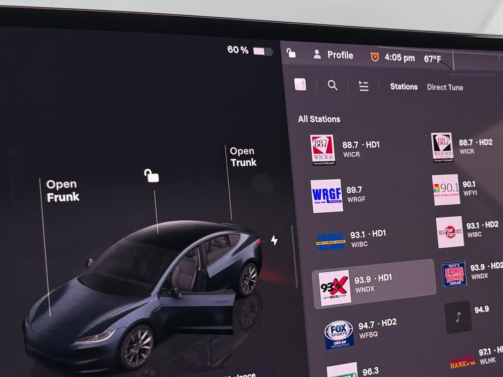 Thumbnail: 2025 Tesla Model 3 - 3