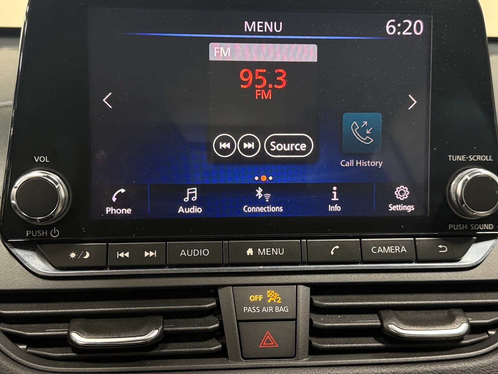 Thumbnail: 2019 Nissan Altima - 4