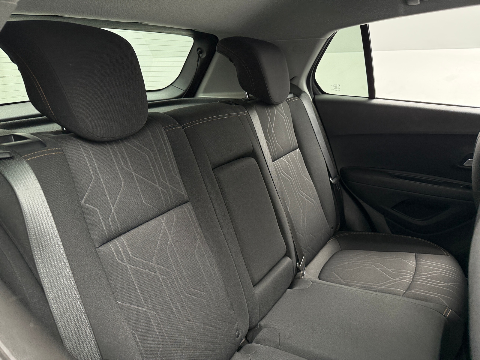 Thumbnail: 2020 Chevrolet Trax - 6