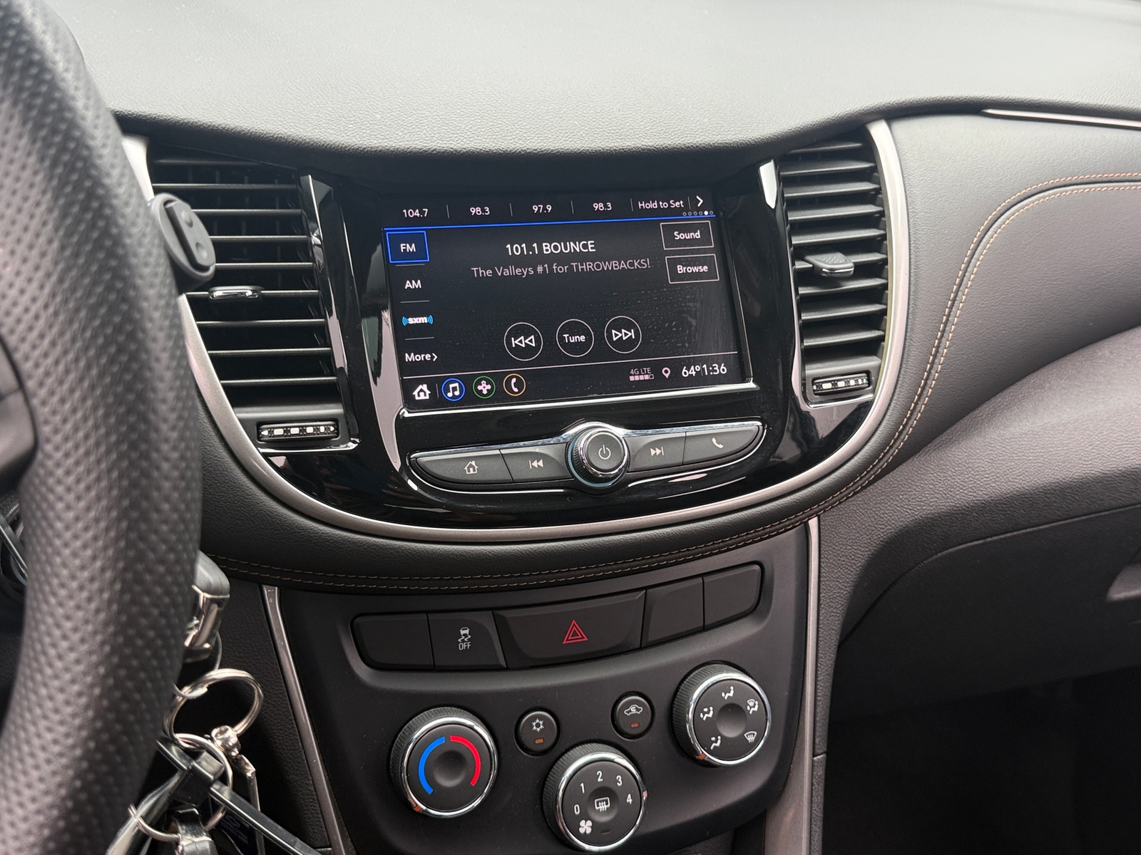 Thumbnail: 2020 Chevrolet Trax - 4