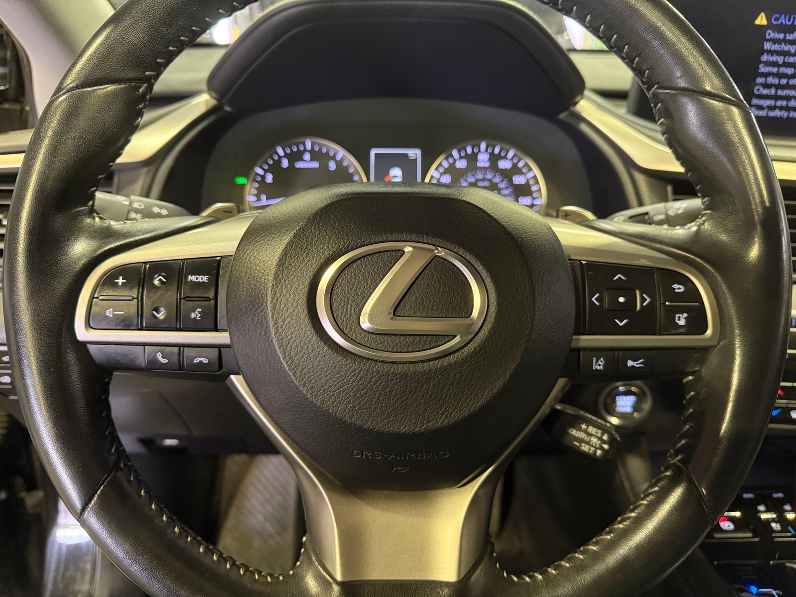 Thumbnail: 2020 Lexus RX - 4