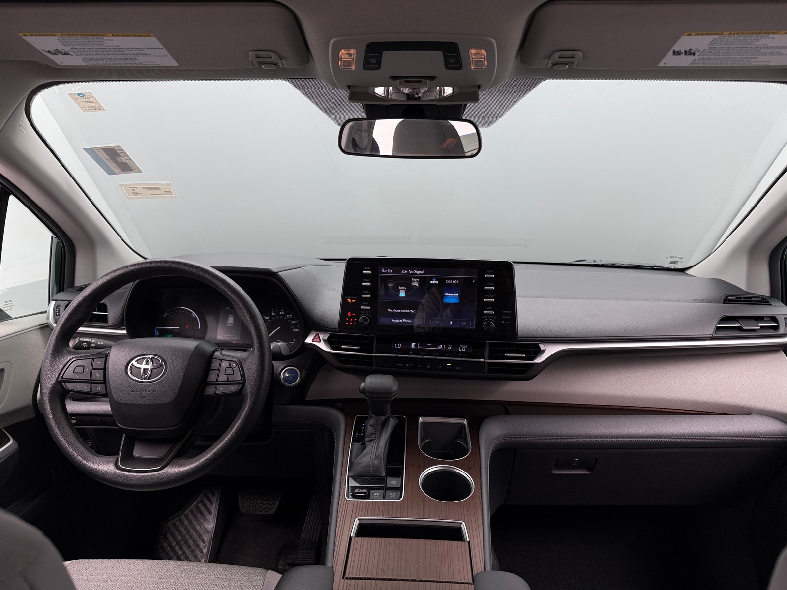 Thumbnail: 2022 Toyota Sienna - 3