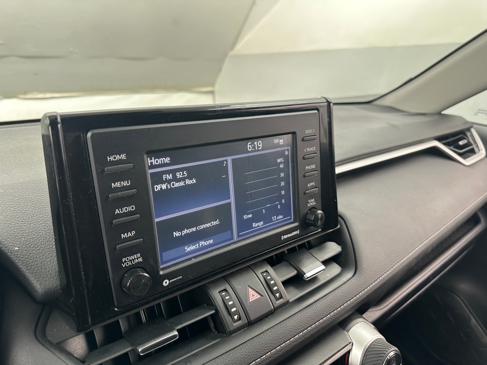 Thumbnail: 2021 Toyota RAV4 - 3