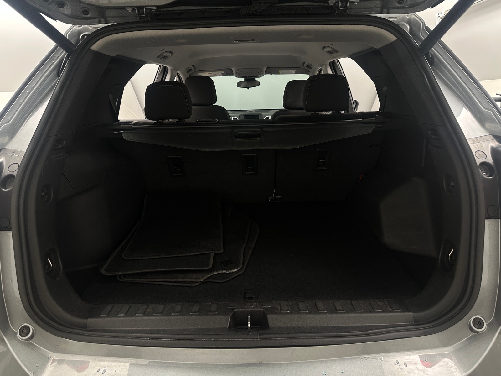 Thumbnail: 2024 Chevrolet Equinox - 7
