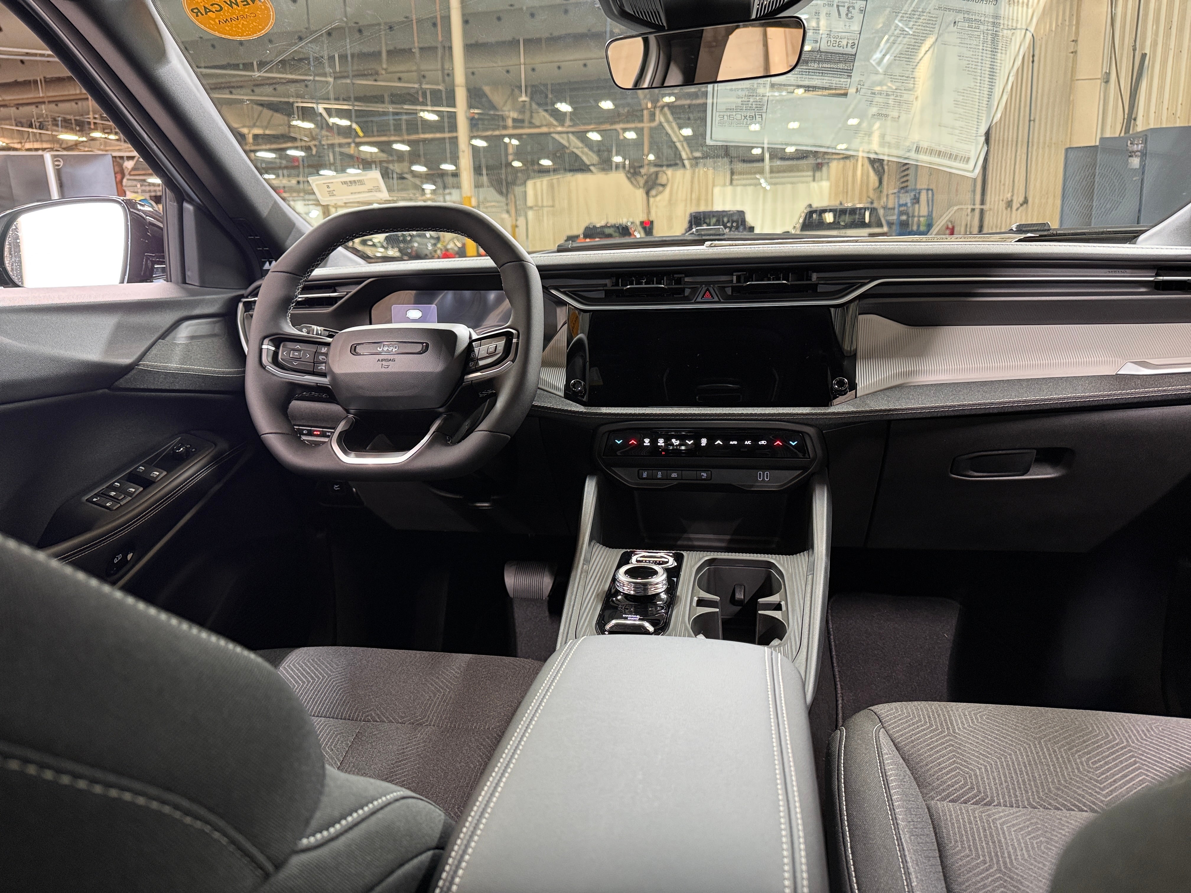 2026 Jeep Cherokee Laredo - Photo 7