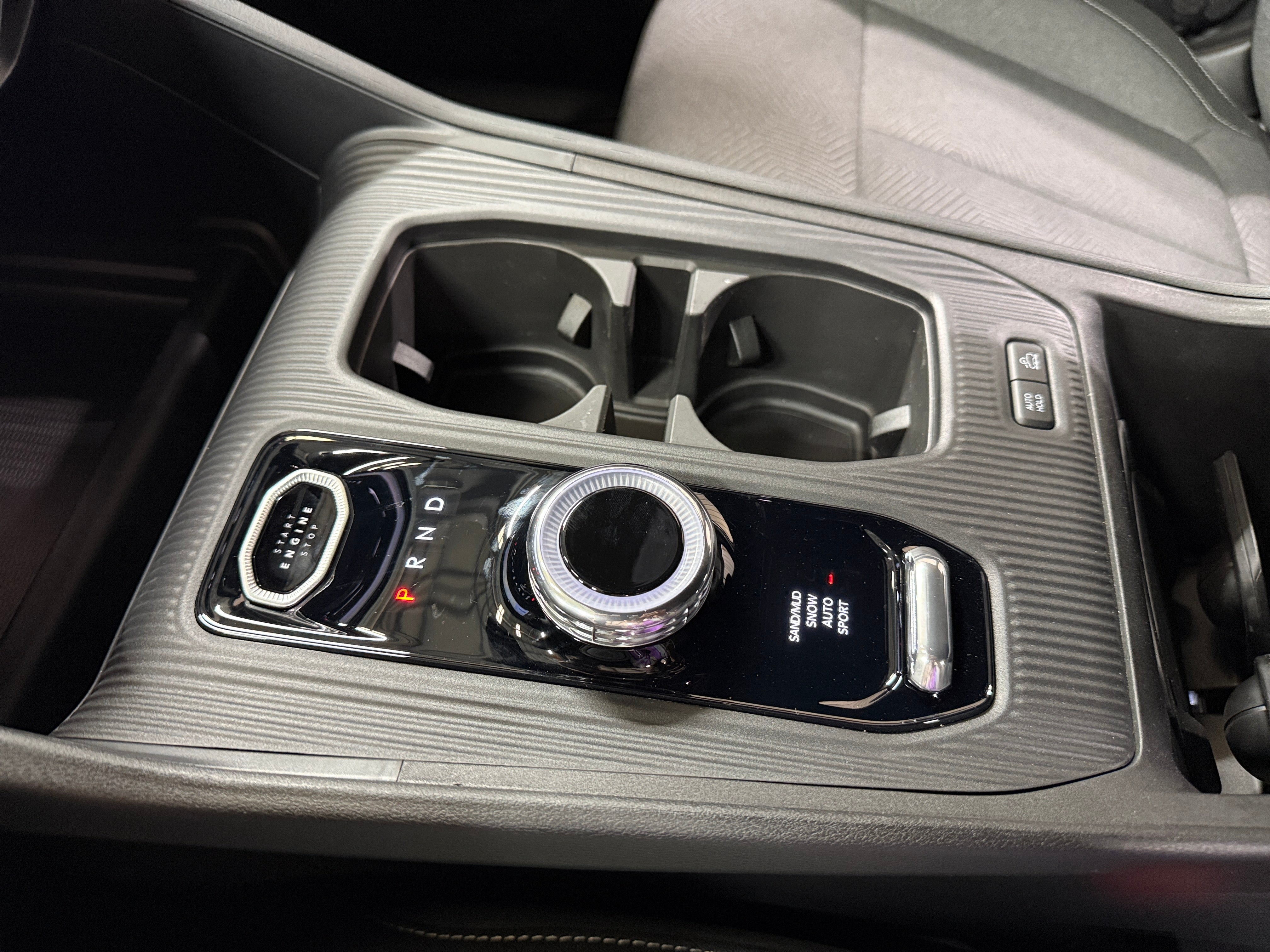 2026 Jeep Cherokee Laredo - Photo 8