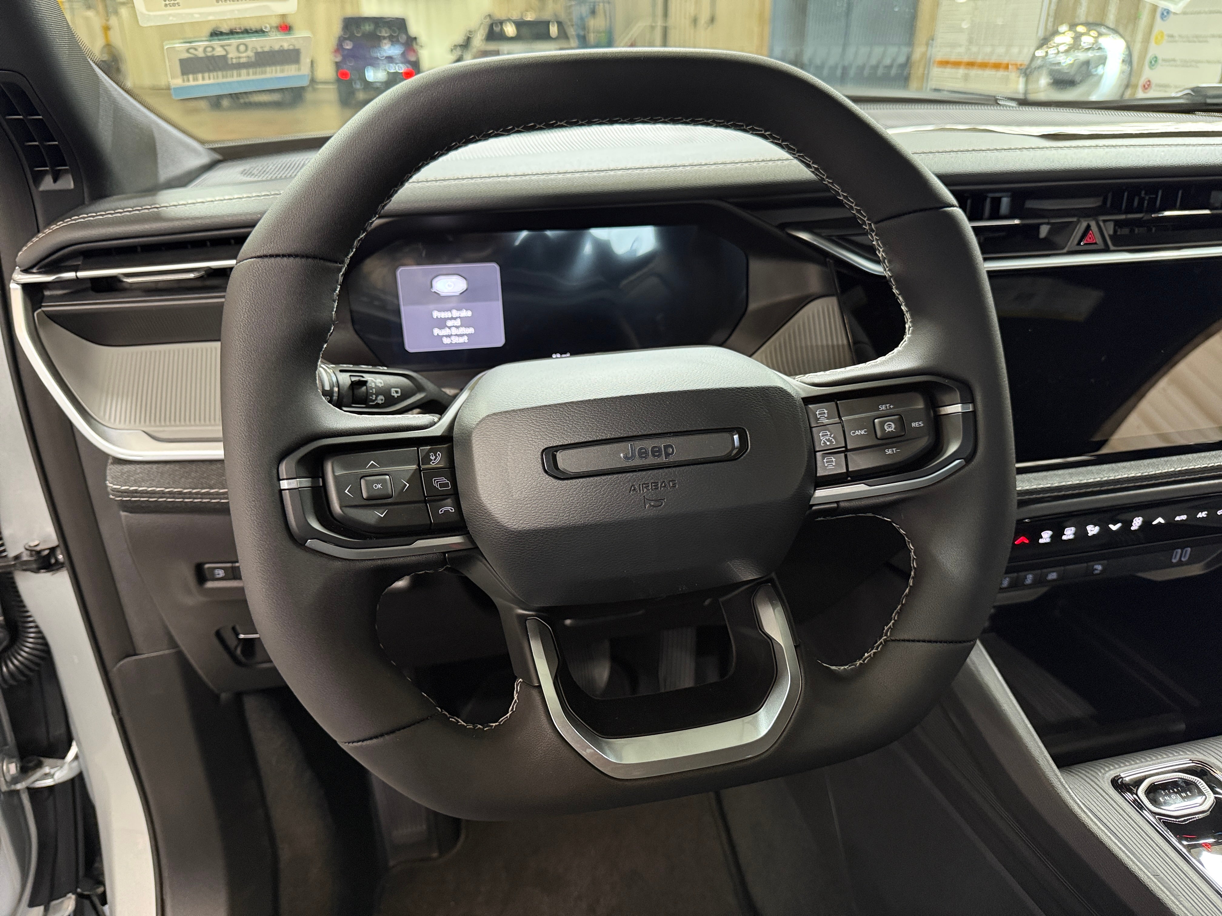 2026 Jeep Cherokee Laredo - Photo 9