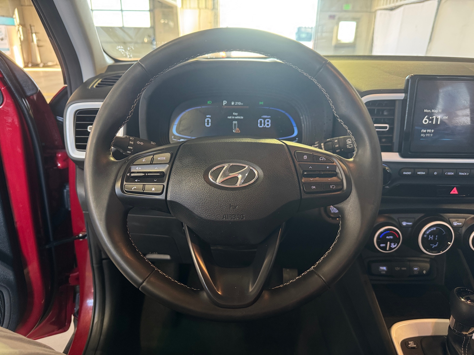 Thumbnail: 2023 Hyundai Venue - 4