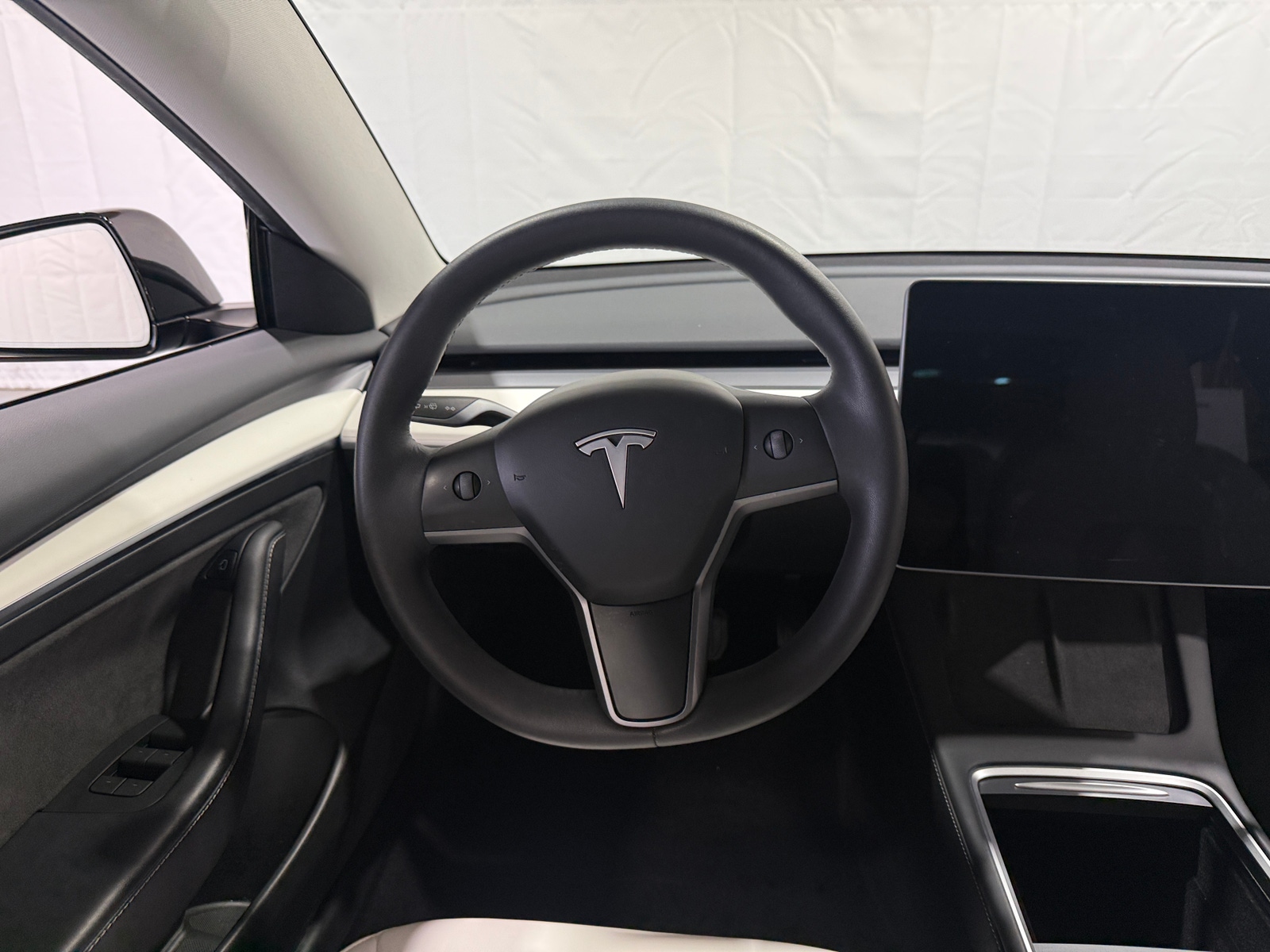 Thumbnail: 2023 Tesla Model 3 - 4