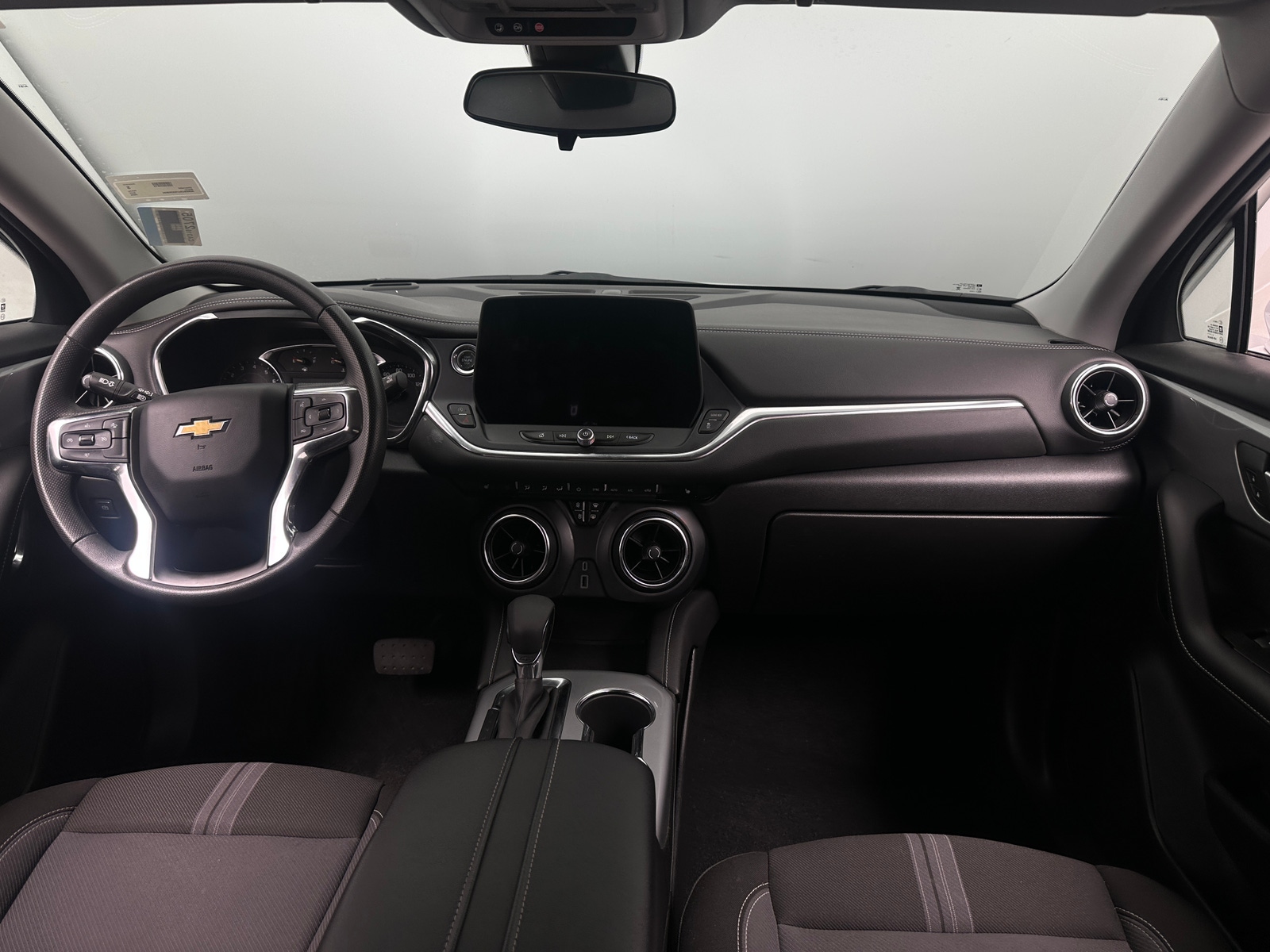 Thumbnail: 2025 Chevrolet Blazer - 3