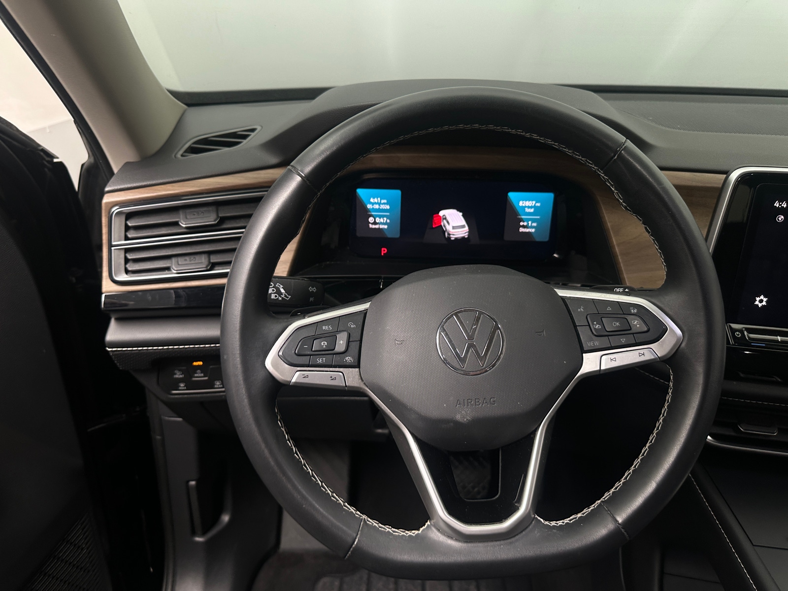 Thumbnail: 2024 Volkswagen Atlas - 4