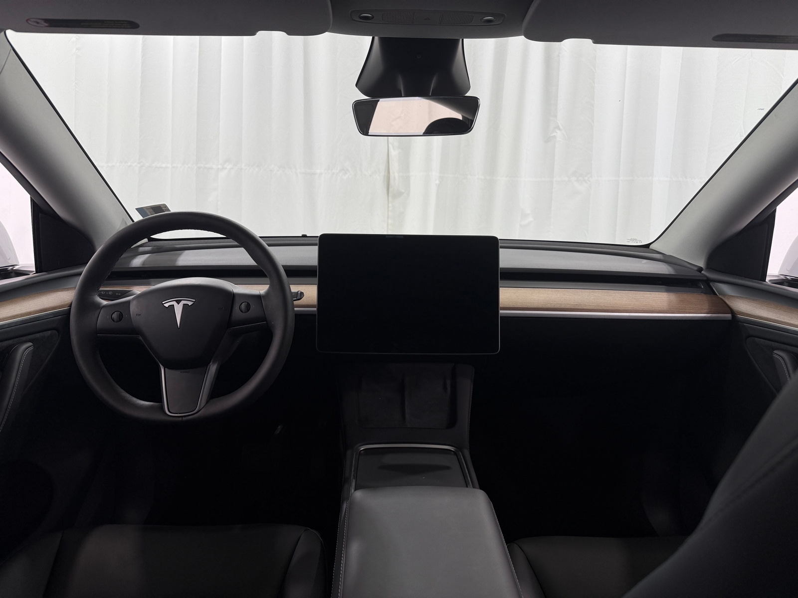 Thumbnail: 2025 Tesla Model Y - 2