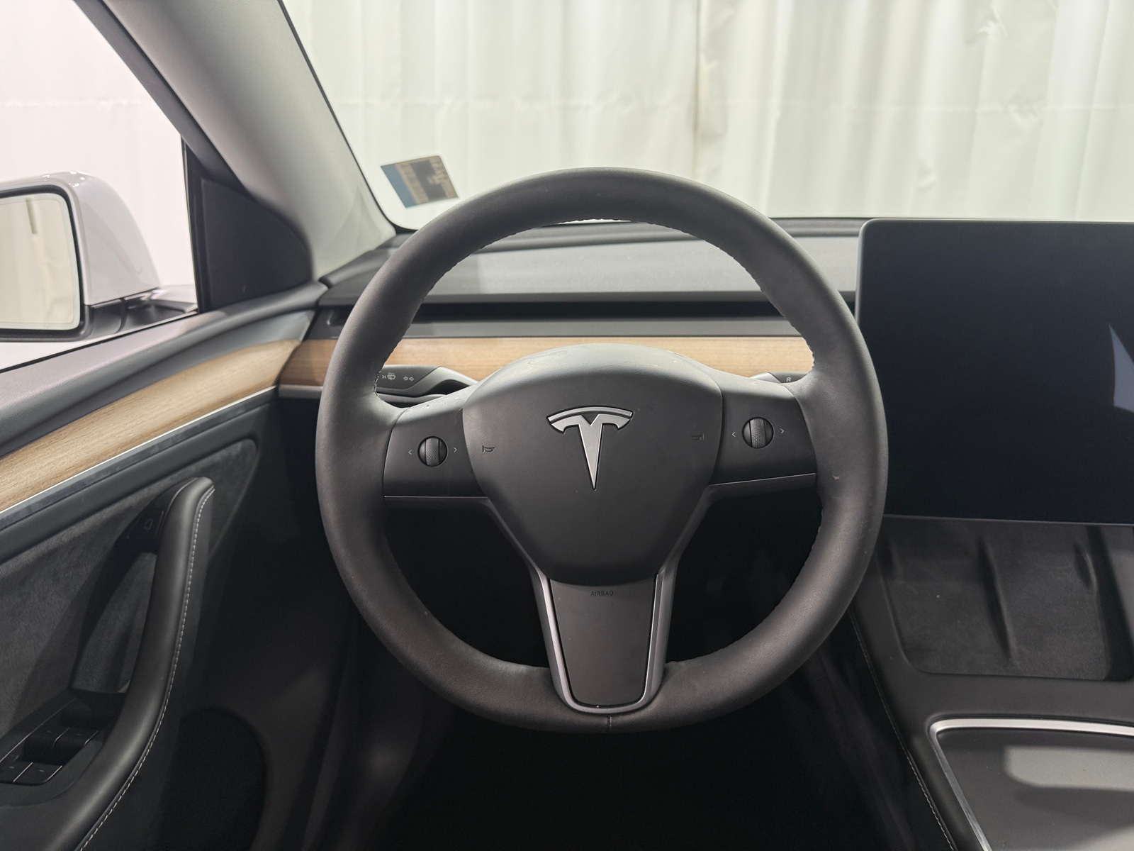 Thumbnail: 2025 Tesla Model Y - 4
