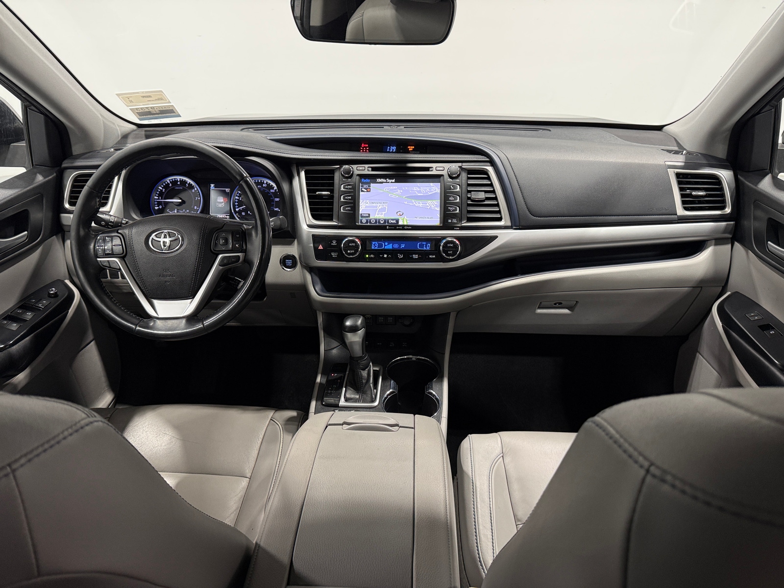 Thumbnail: 2018 Toyota Highlander - 2